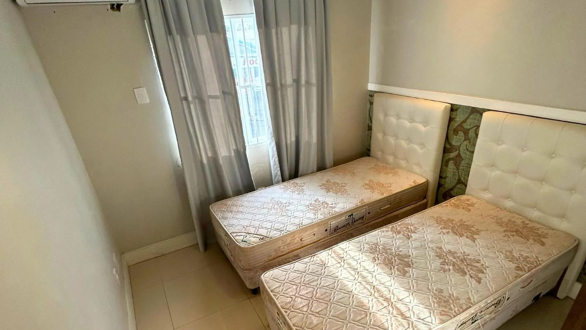 Appartamento Lindo Apartamento Sobre A Avenida Principal Com Vista Mar Bombinhas Brasile